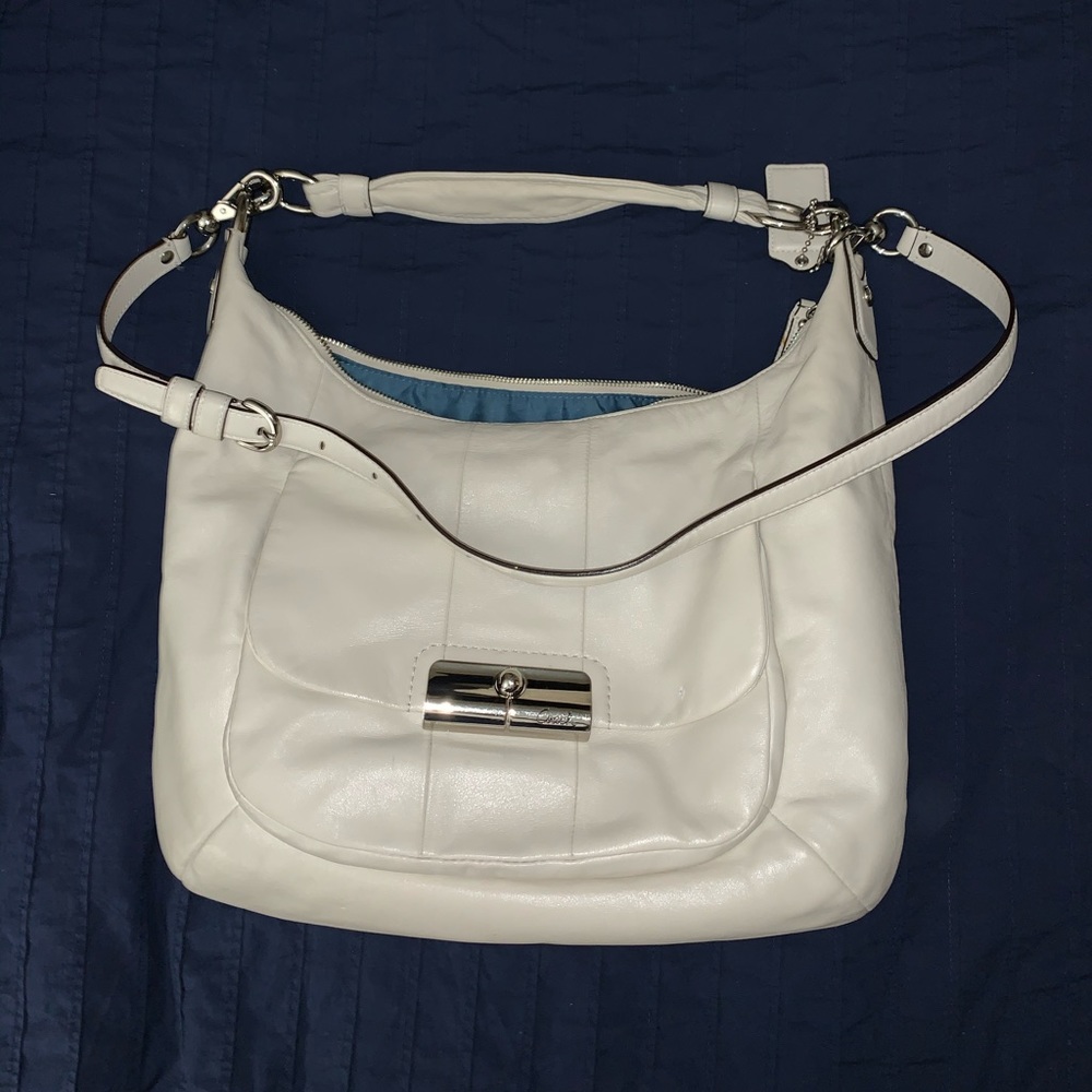 Beautiful White Leather Coach HoBo bag.